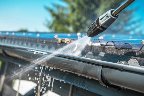 Why Choose Our Certified Pressure Washing Experts for Your Project Needs in Angleton, TX?